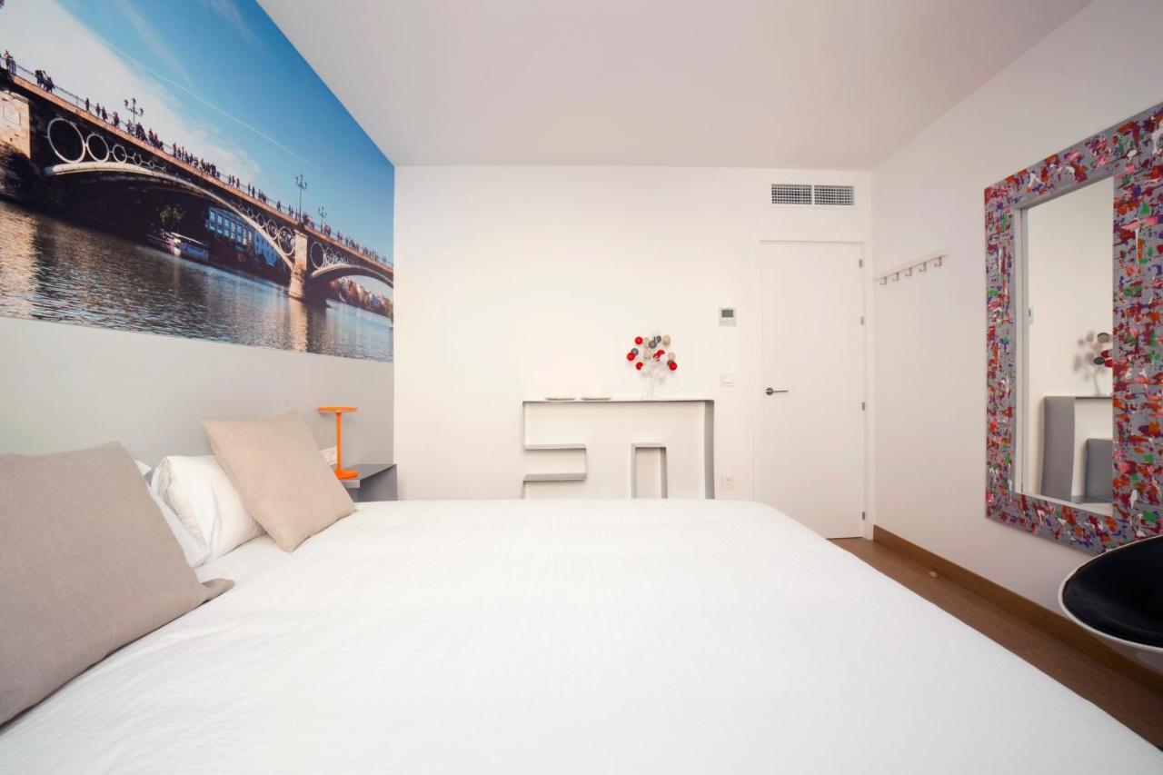 Alohamundi Arfe Apartment Sevilla Bagian luar foto