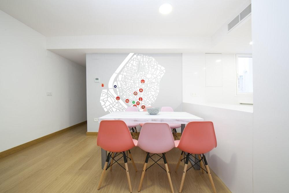 Alohamundi Arfe Apartment Sevilla Bagian luar foto